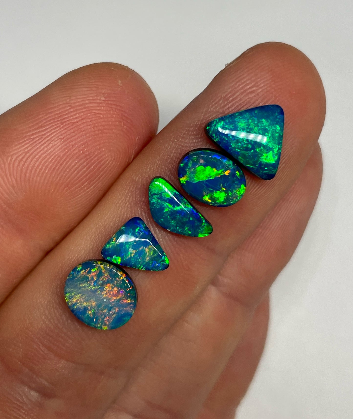 5.6ct Opal Doublet Parcel