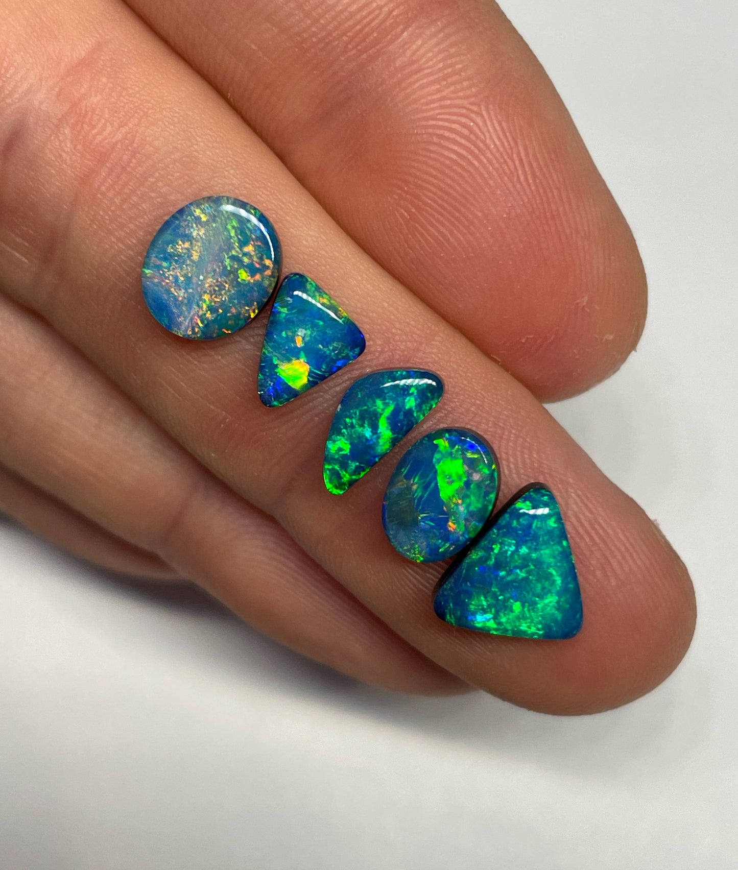 5.6ct Opal Doublet Parcel