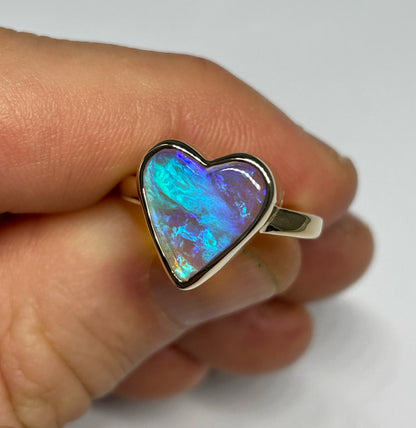 Heart Lagoon Ring- 14k Gold, Size 7, O