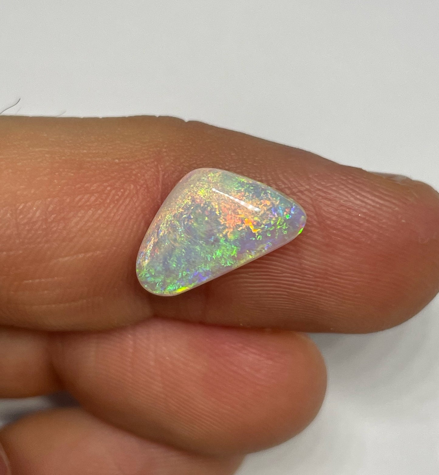 3.9ct Coober Pedy White Opal