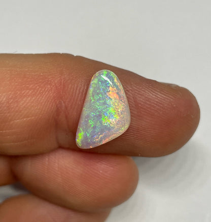 6.6ct Coober Pedy White Opal