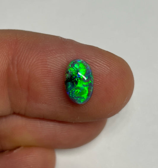 1.6ct Lightning Ridge Black Opal