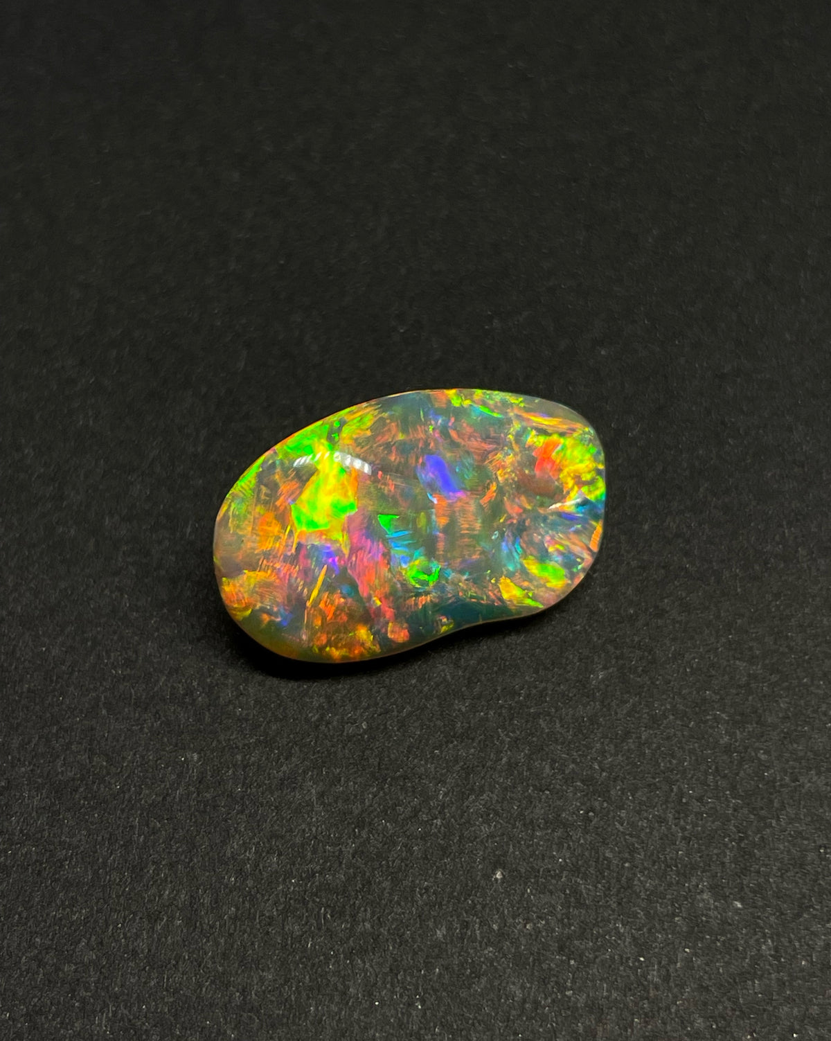 7.7ct Lightning Ridge Crystal Opal