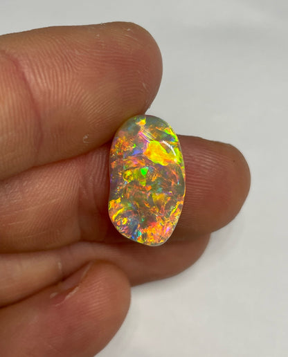 7.7ct Lightning Ridge Crystal Opal