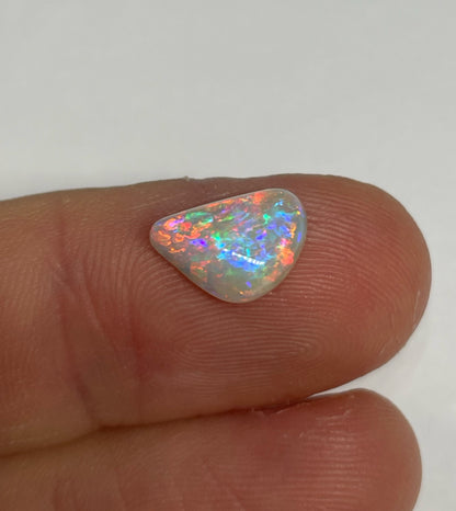 2.2ct Coober Pedy White Opal