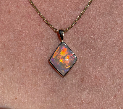 Sunset at Olgas Pendant - 9k gold