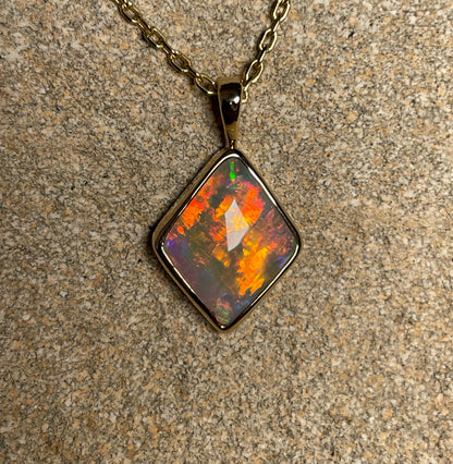 Sunset at Olgas Pendant - 9k gold