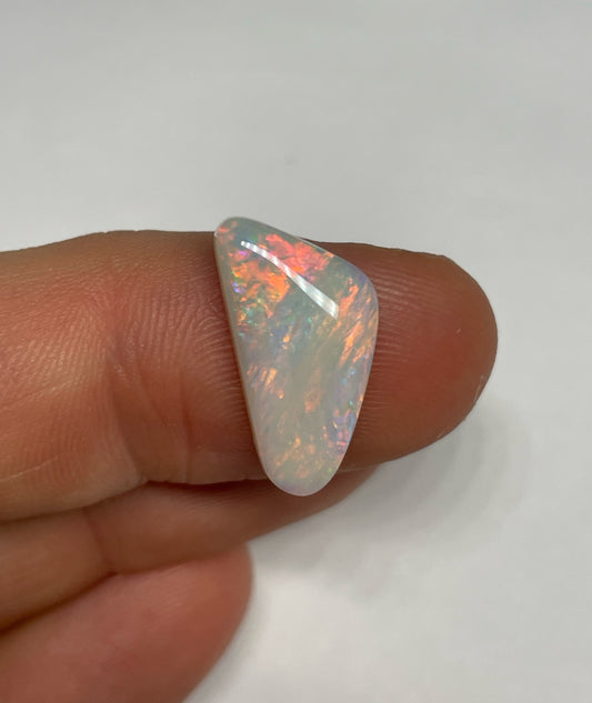 4.8ct Coober Pedy White Opal