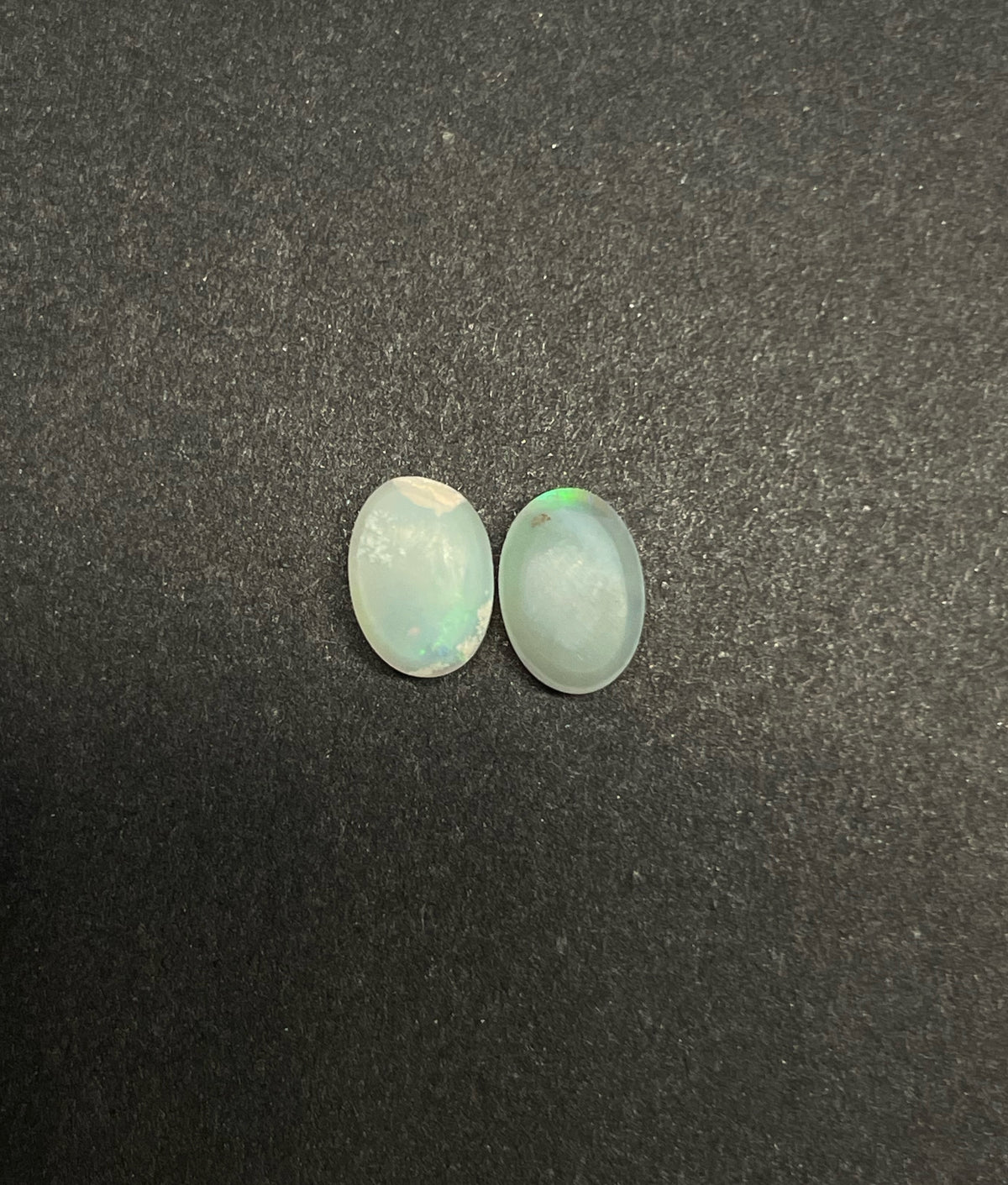 1.5ct Lightning Ridge Pair