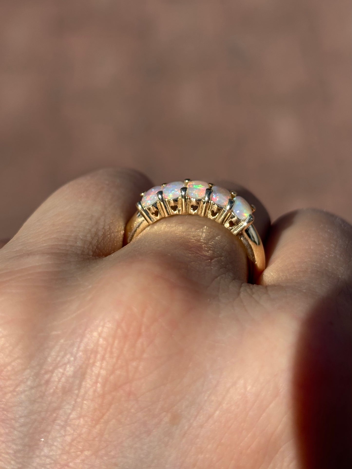 Multi-Stone ♡ Ring 9k Gold - Size 7.25, O