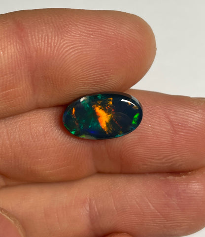 4.6ct Lightning Ridge Black Opal