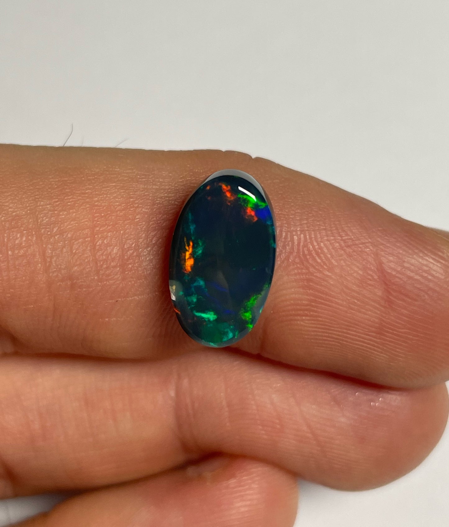 4.6ct Lightning Ridge Black Opal