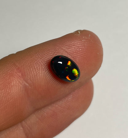 1.4ct Lightning Ridge Black Opal