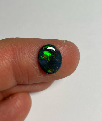 1.7ct Lightning Ridge Black Opal