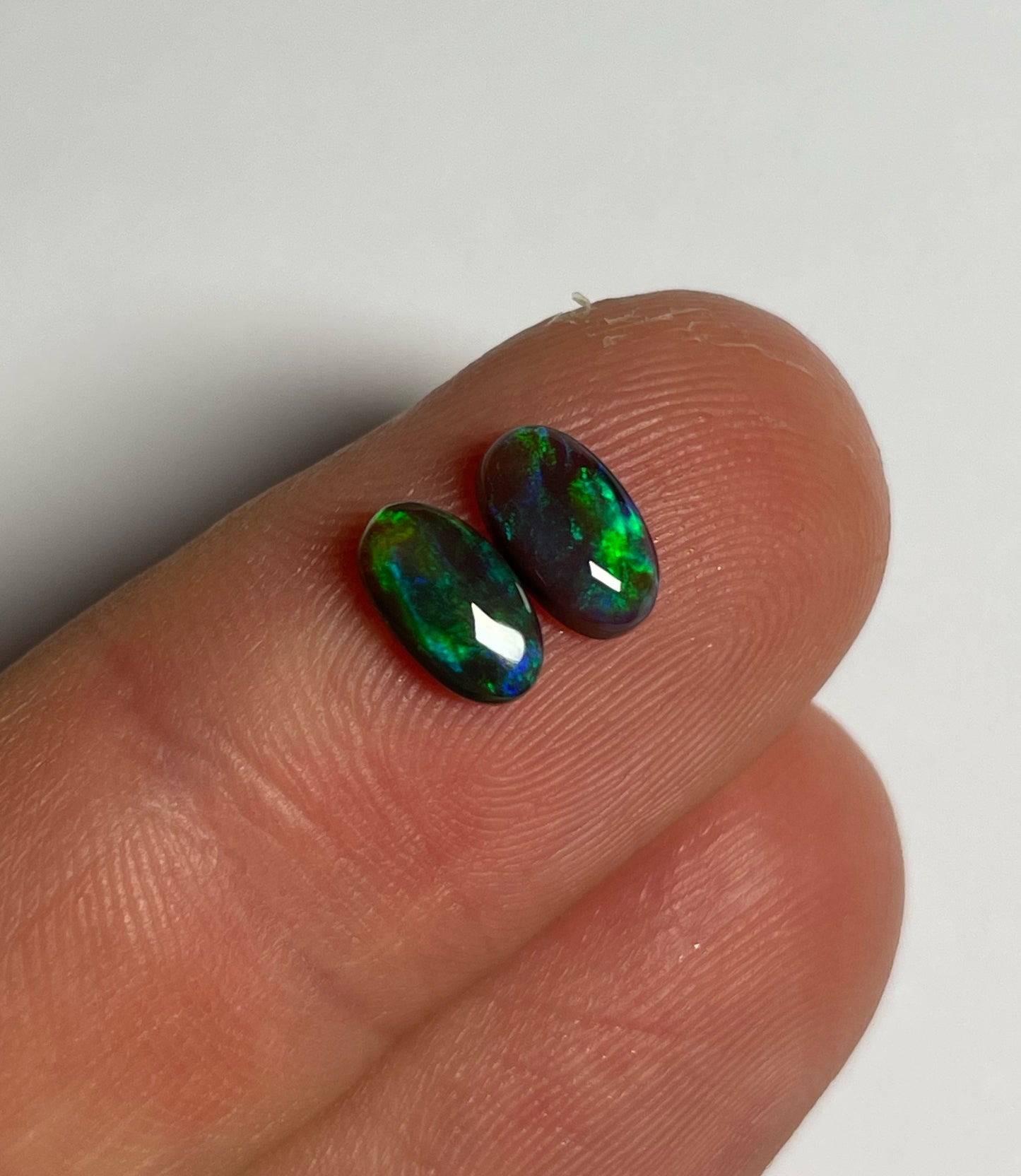 1.4ct Lightning Ridge Pair