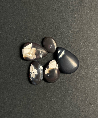 14.3ct Lightning Ridge Parcel