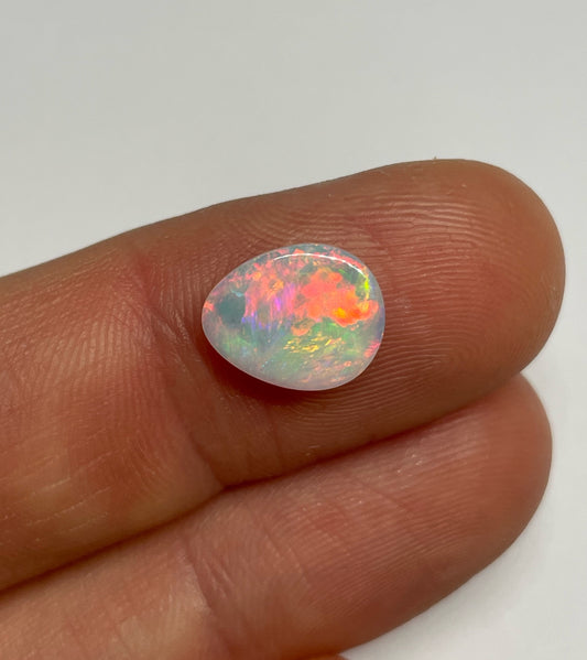 1.5ct Coober Pedy White Crystal Opal