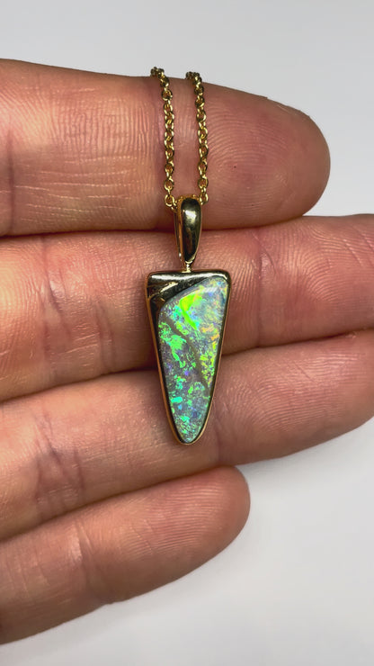 Enchanted Forest Pendant - 9k