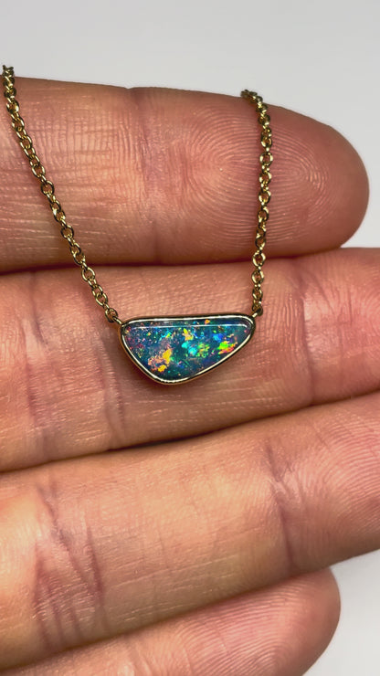 Lorikeet Flame Necklace - 9k