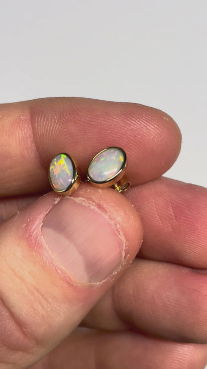 Sunny Stud Earrings - 9k