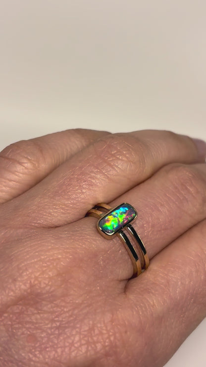 Rainbow Doublet - 9k gold ring, size 7.25, O
