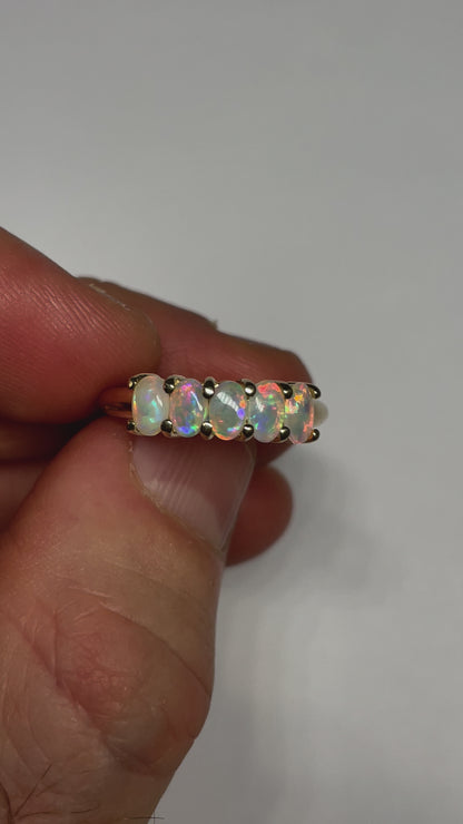Multi-Stone ♡ Ring 9k Gold - Size 7.25, O