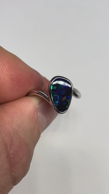 Ocean Ridge Ring - Sterling Silver, Size 6, M