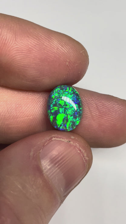 4.6ct Lightning Ridge Black Opal