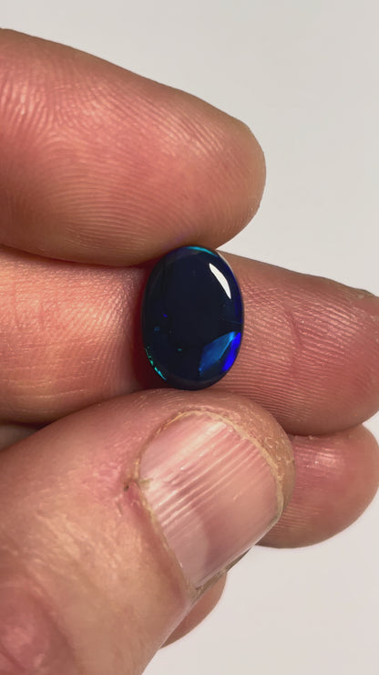 4ct Lightning Ridge Black Opal