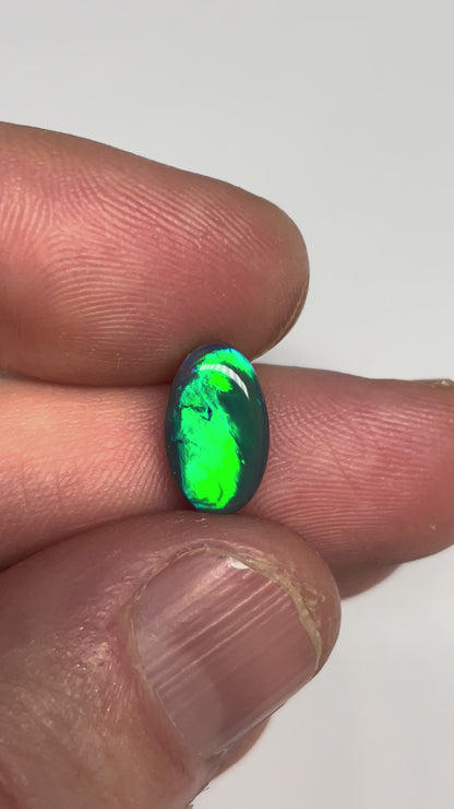 3.2ct Lightning Ridge Black Opal