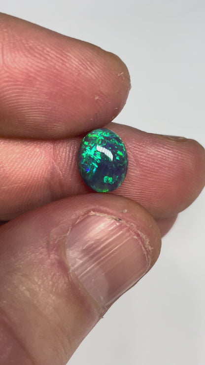 2.4ct Lightning Ridge Black Opal