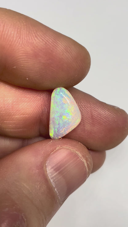 2.9ct Coober Pedy Crystal Opal