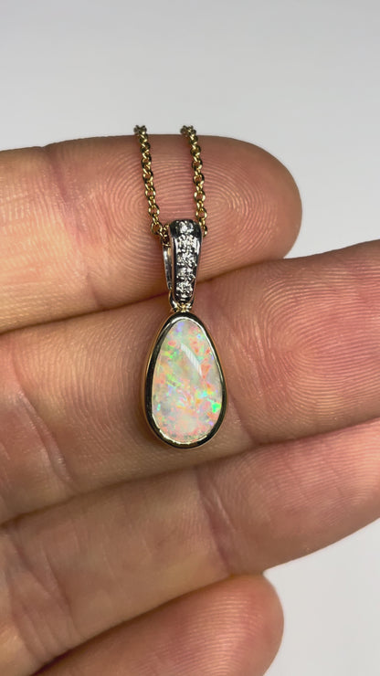 Dreamlight Tear Pendant - 14k