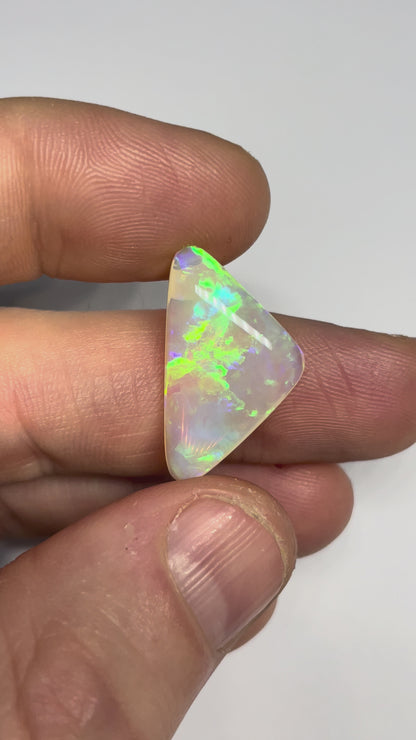 7.7ct Coober Pedy Crystal Opal