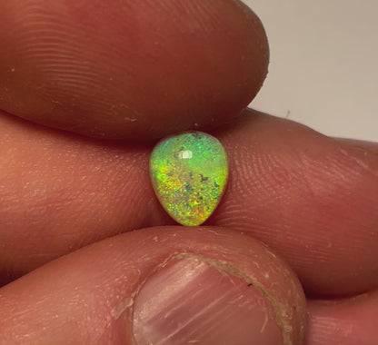 1.5ct Lightning Ridge Crystal Opal