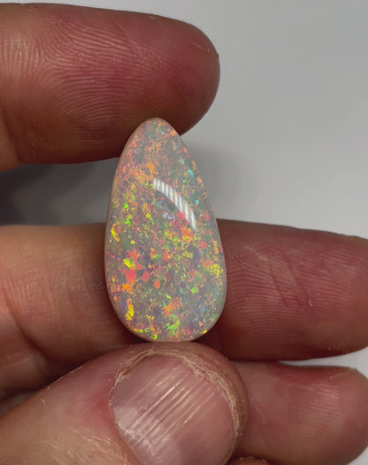 15.6ct Lambina White Opal