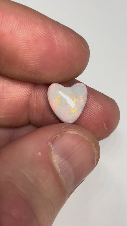 4ct Coober Pedy Light Opal